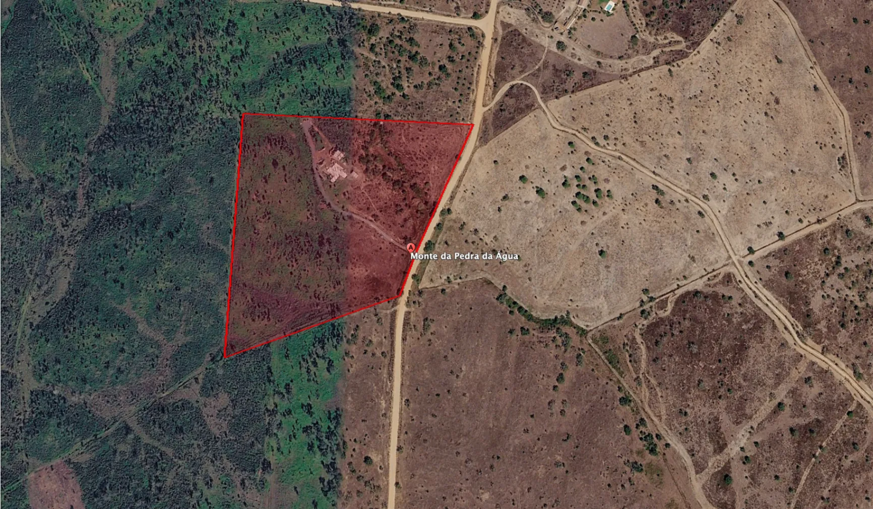 Aerial view of Monte da Pedra da Água property boundary
